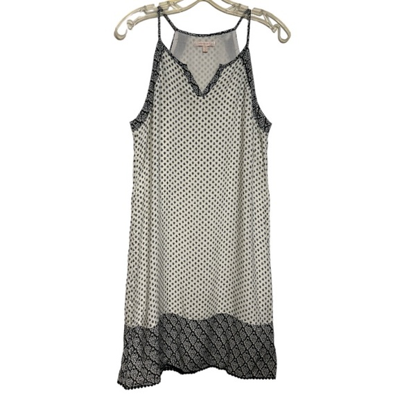 Skies are Blue Shift Dress Printed Halter Split-Neck cream black Border size M - Picture 13 of 15